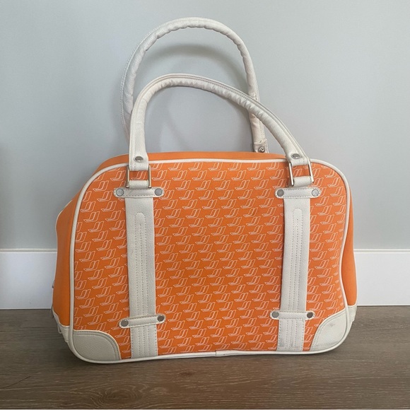 Joe Fresh Gym Bag - Picture 2 of 6